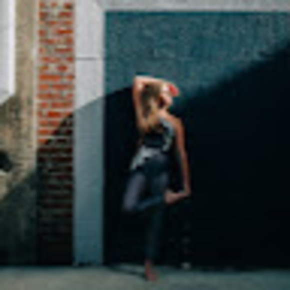 Meet your Posher, Kerigan - Picture 1 of 1